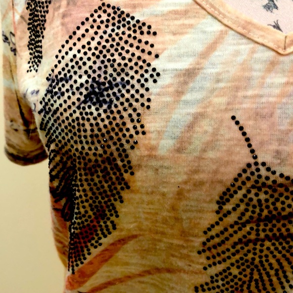 Coco Y Club Tshirt. Size small. Excellent condition - Picture 6 of 9